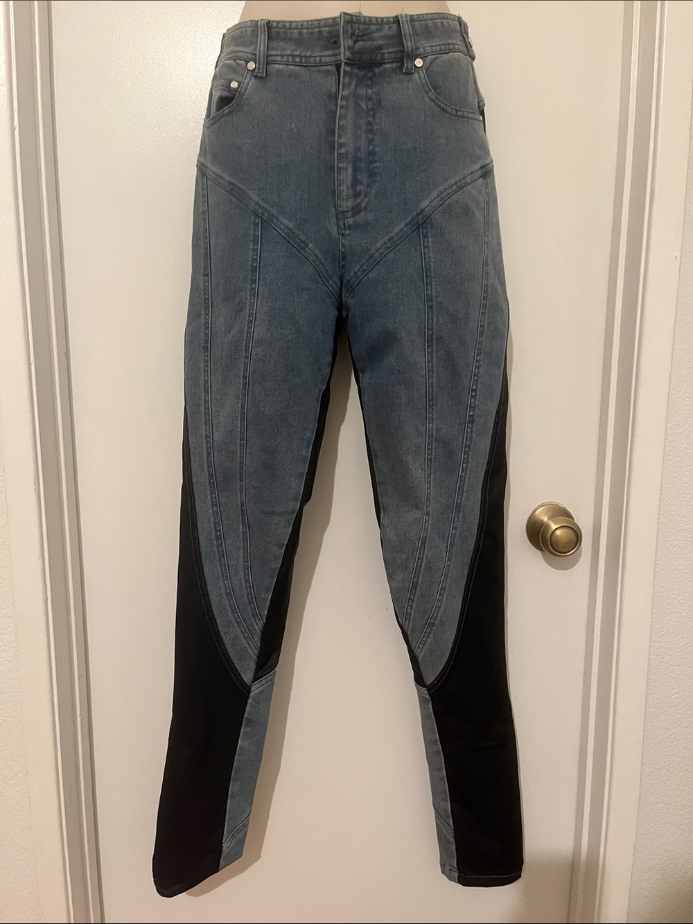 Two-Tone Skinny Jeans - Gray & Black